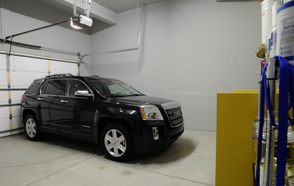 garage car